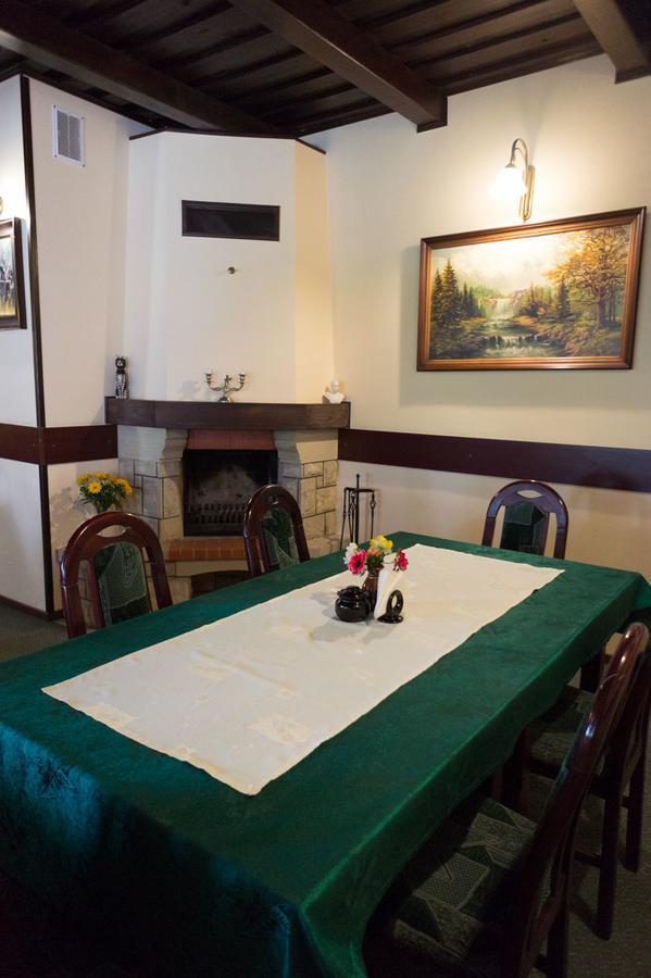 Hotel Kot Siestrzen Экстерьер фото